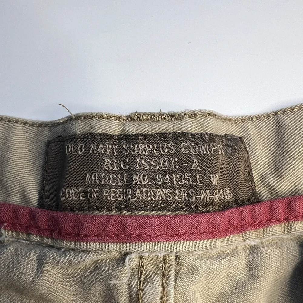 Y2K‎ Old Navy Men Khaki Cargo Shorts 40 Grunge Skate Utility Outdoor
